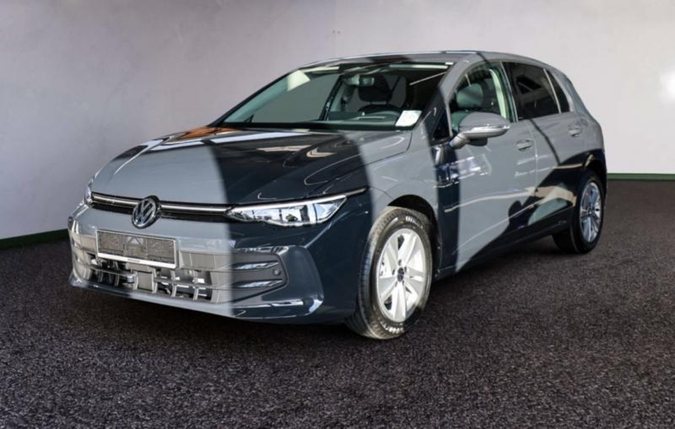 Volkswagen Golf 8