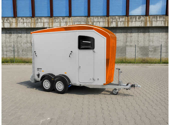 Humbaur Carrello trasporto cavallo
